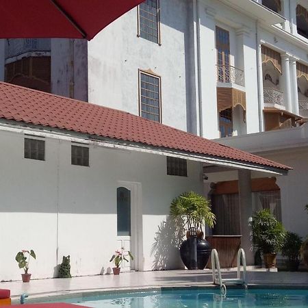 Yuzana Garden Hotel Yangon Bagian luar foto