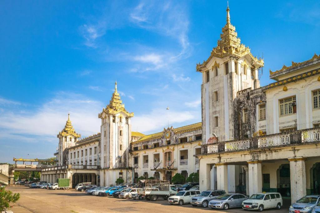 Yuzana Garden Hotel Yangon Bagian luar foto
