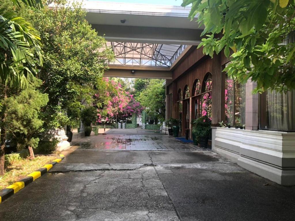Yuzana Garden Hotel Yangon Bagian luar foto
