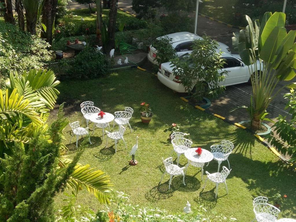 Yuzana Garden Hotel Yangon Bagian luar foto