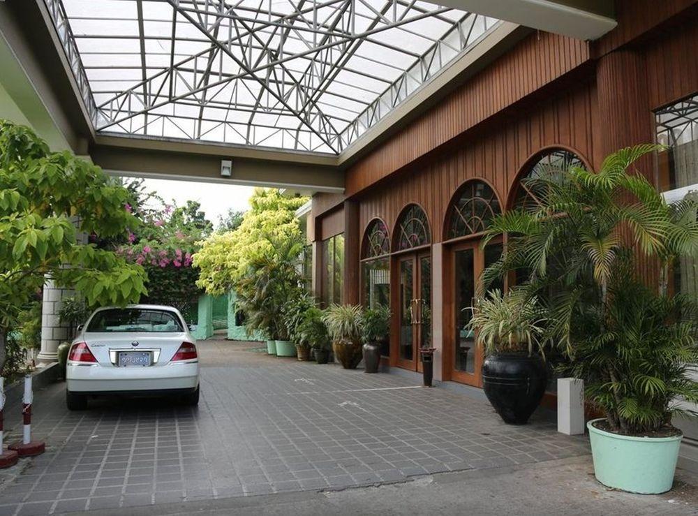Yuzana Garden Hotel Yangon Bagian luar foto