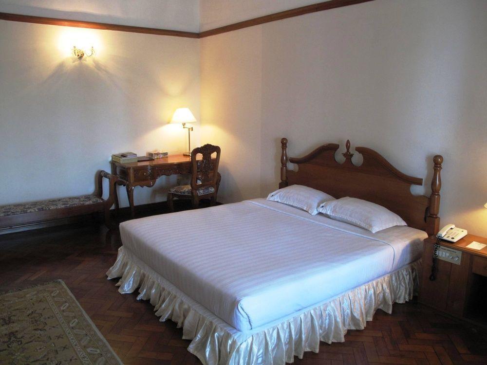 Yuzana Garden Hotel Yangon Bagian luar foto
