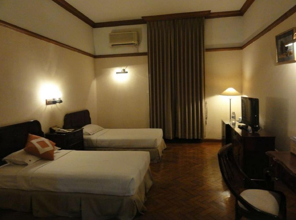 Yuzana Garden Hotel Yangon Bagian luar foto